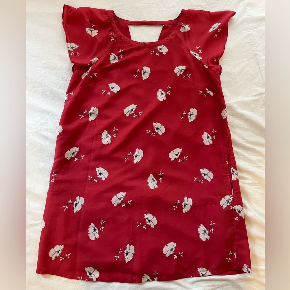 Abercrombie Short Sleeve Red Floral Sun Dress size Medium